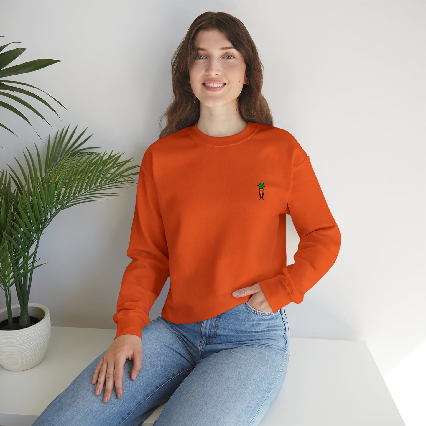 Small Carrot - Adult Unisex Heavy Blend™ Crewneck Sweatshirt